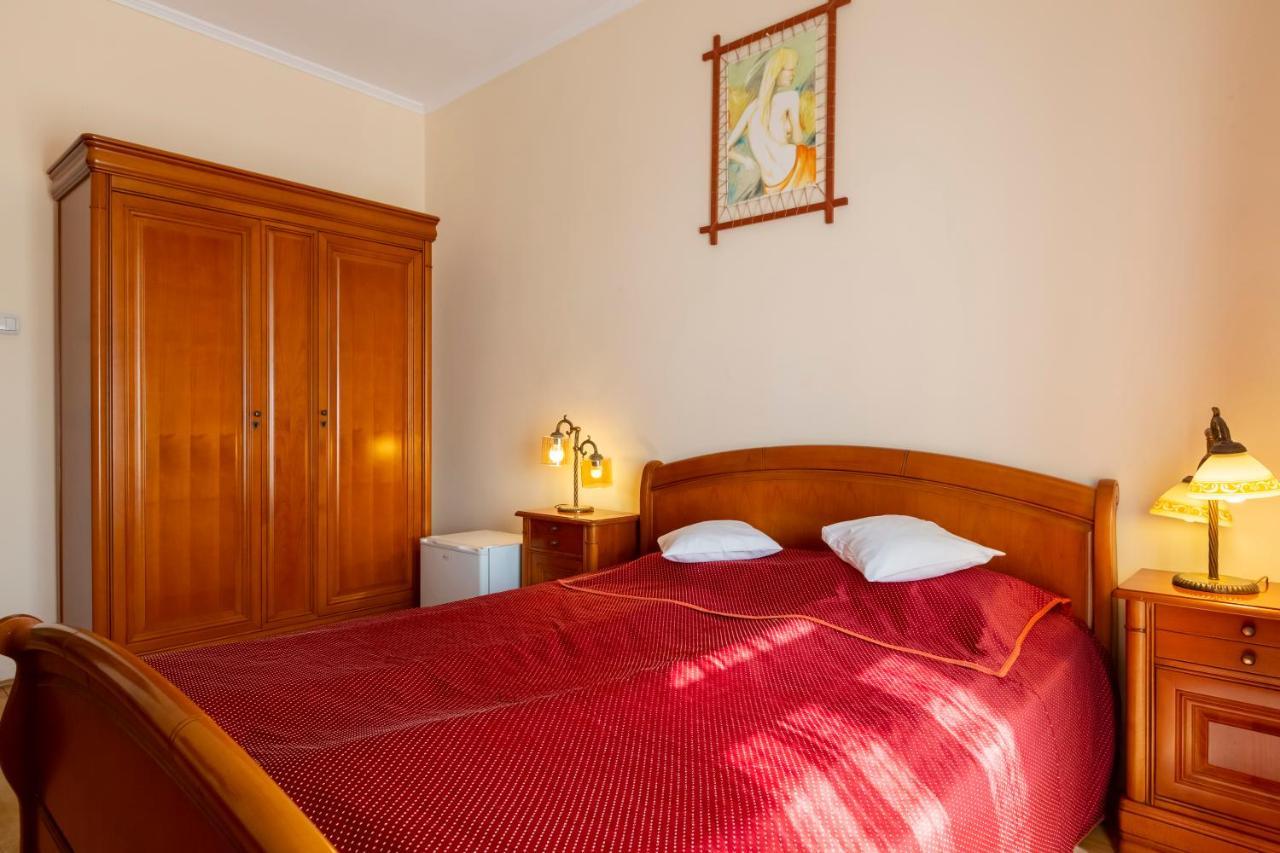 Hotel Denis Daneş Esterno foto