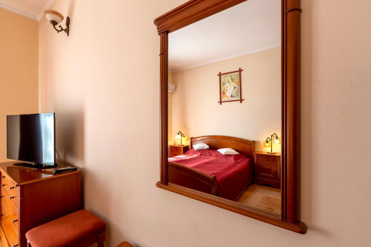 Hotel Denis Daneş Esterno foto