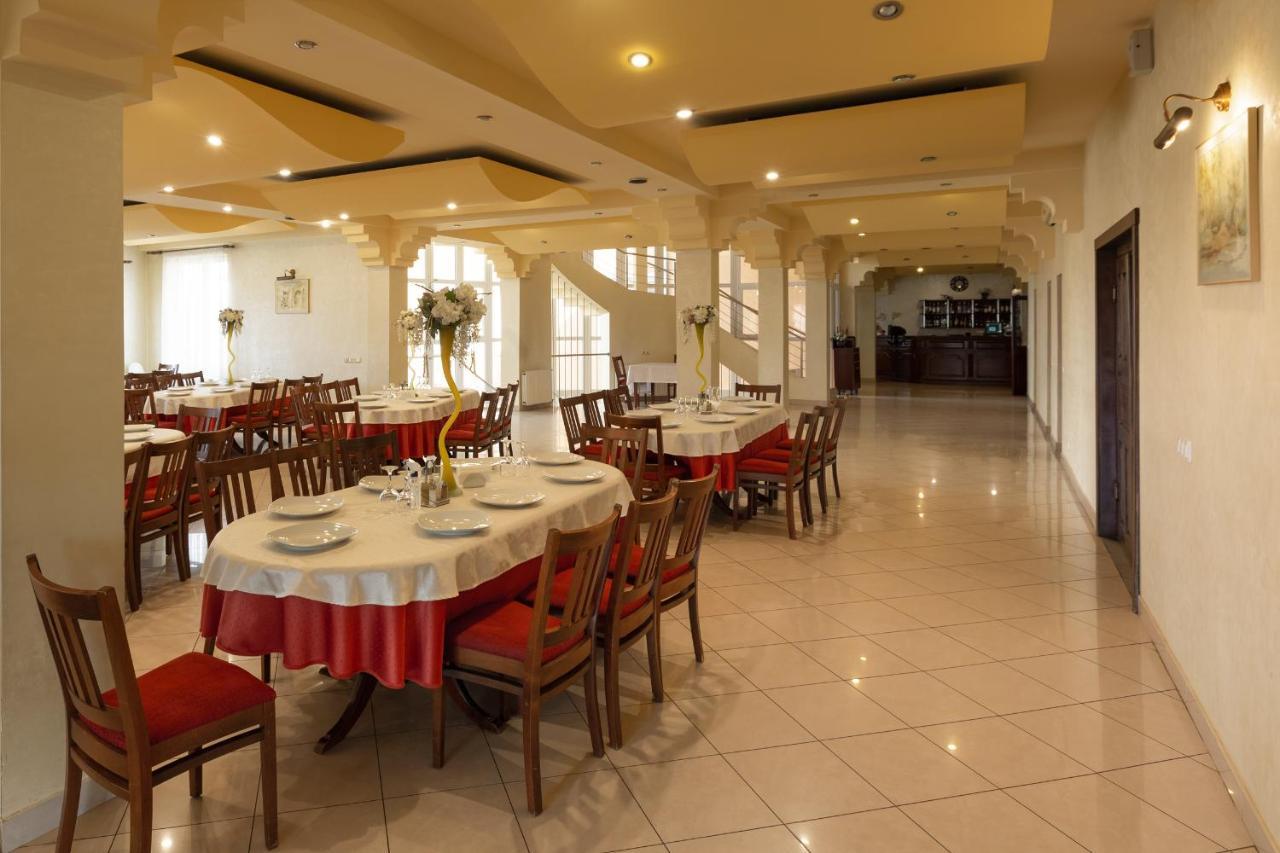 Hotel Denis Daneş Esterno foto