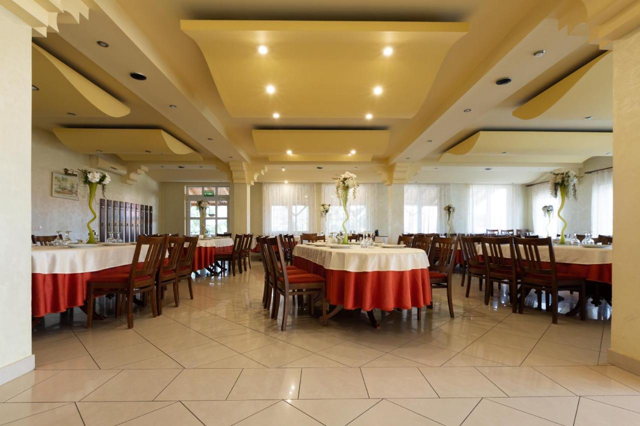 Hotel Denis Daneş Esterno foto