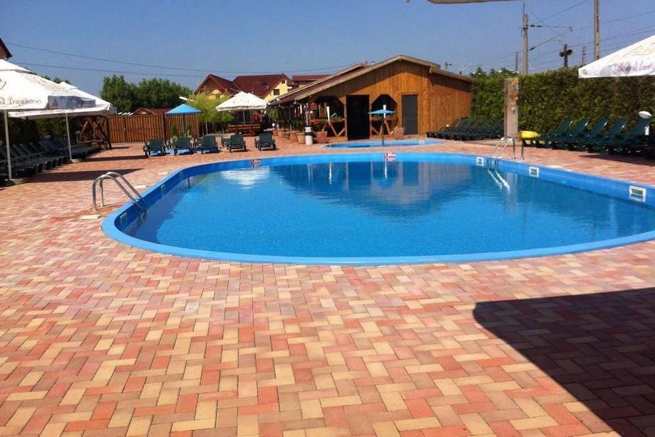 Hotel Denis Daneş Esterno foto